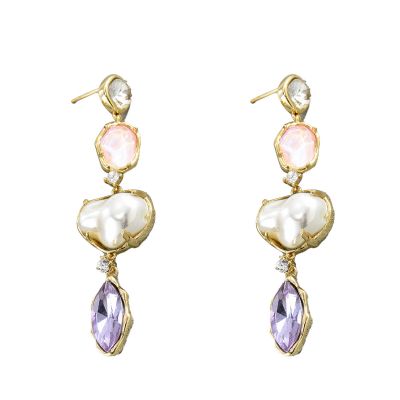 Inlaid Zirconia Pearl Niche Design Earrings